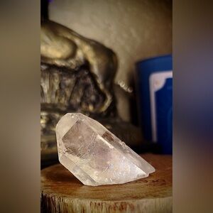 Clear Quartz Crystal Point Leaning Tower